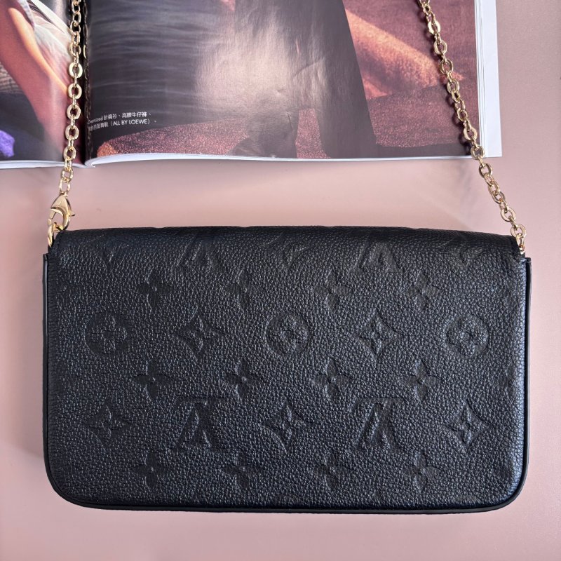 ::LOUIS VUITTON:: LV M82477 Félicie Pochette 黑色牛皮壓花紋 WOC三合一 金鏈斜背包-4