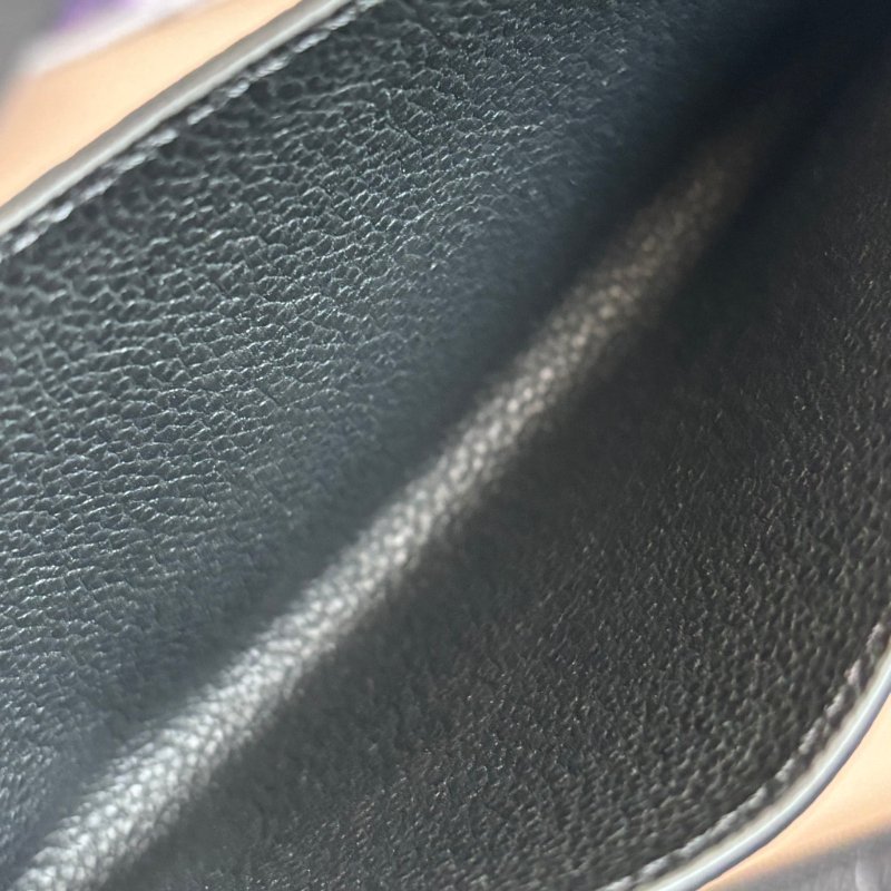 ::LOUIS VUITTON:: LV M82477 Félicie Pochette 黑色牛皮壓花紋 WOC三合一 金鏈斜背包-33