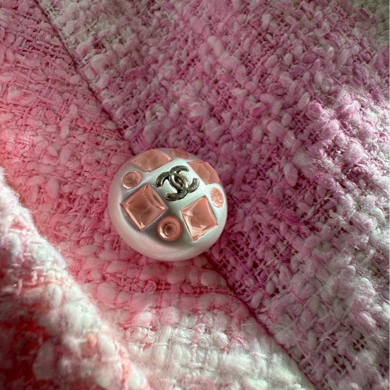 CHANEL 23S粉白格子短版外套 40碼-11