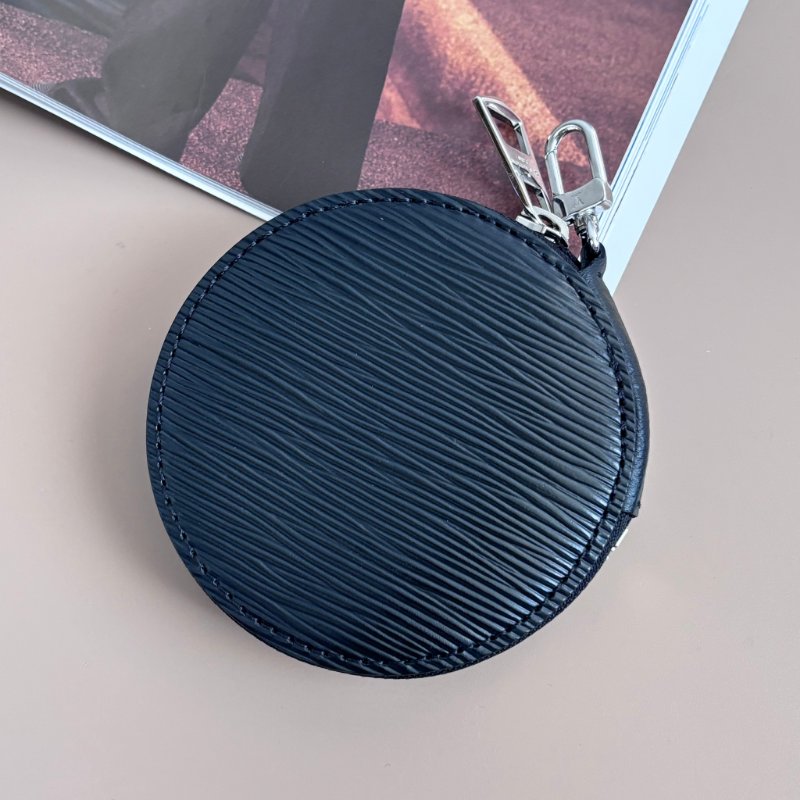 ::LOUIS VUITTON:: LV M20998 Marellini 黑色Epi牛皮二合一小斜背包-23