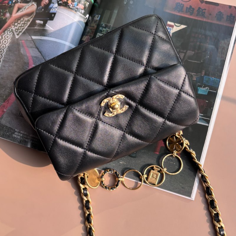 ::CHANEL:: AS4274 黑色菱格紋小牛皮金色環扣提把金鍊口蓋斜背包18公分-0