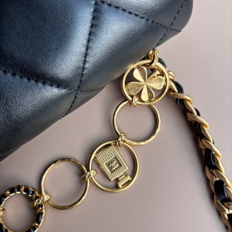 ::CHANEL:: AS4274 黑色菱格紋小牛皮金色環扣提把金鍊口蓋斜背包18公分-14
