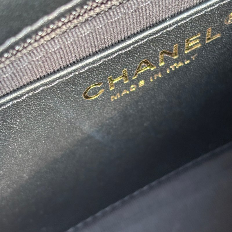 ::CHANEL:: AS4274 黑色菱格紋小牛皮金色環扣提把金鍊口蓋斜背包18公分-22