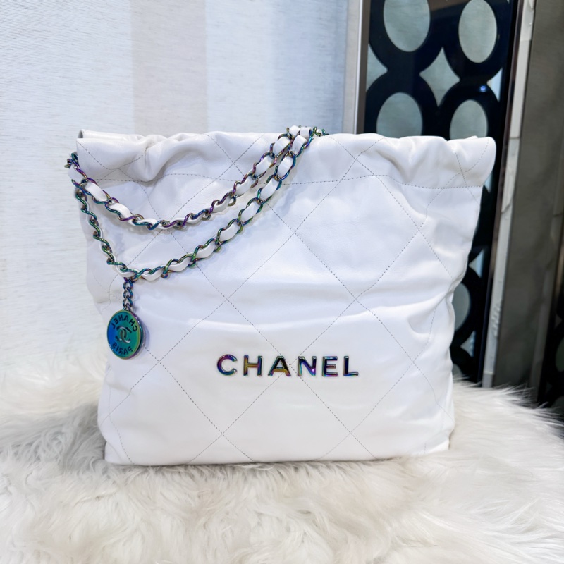 Chanel 22 Bag 白牛皮彩色金屬小號 24C 近全新-0