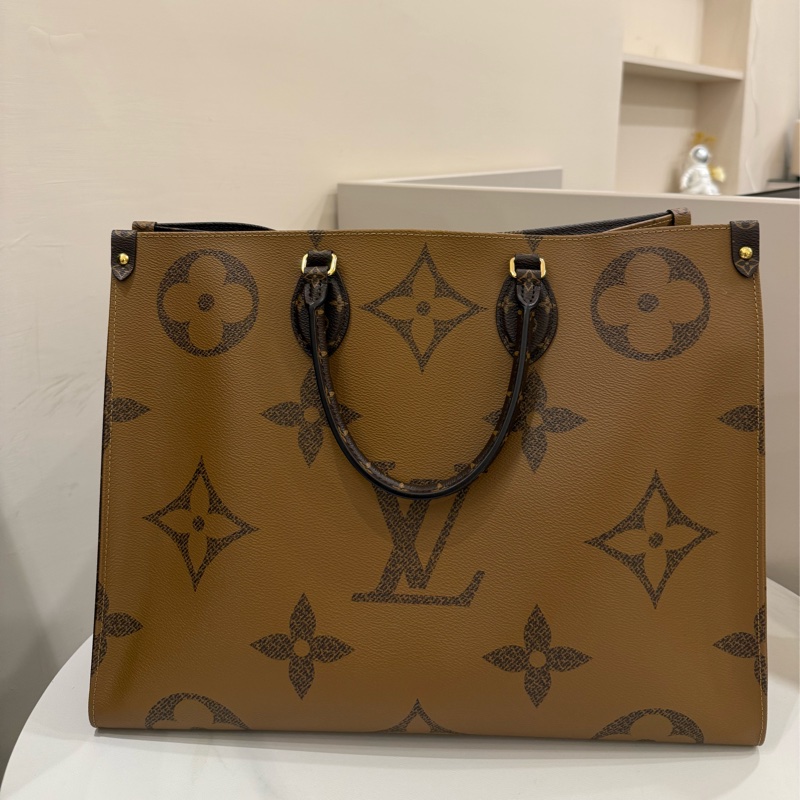 （極新全配）louis vuitton onthego Gm lv雙色拼接帆布托特肩背包-0