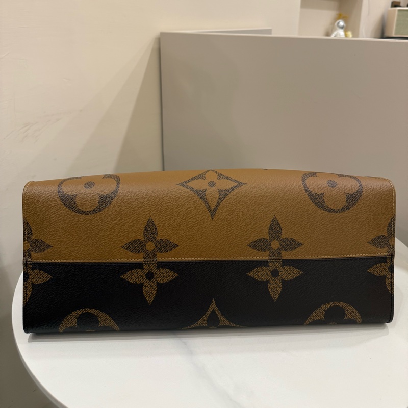 （極新全配）louis vuitton onthego Gm lv雙色拼接帆布托特肩背包-3