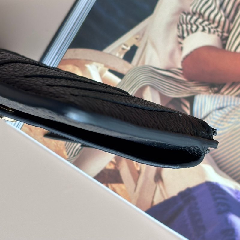 ::LOUIS VUITTON:: LVRECTO V M69421 Recto Verso 經典Empreinte皮革拉鍊鑰匙包 零錢包 卡夾 零錢包-13