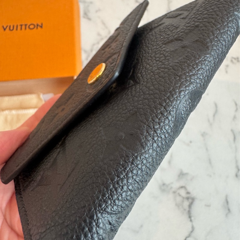 Lv 黑壓紋三折短夾-11