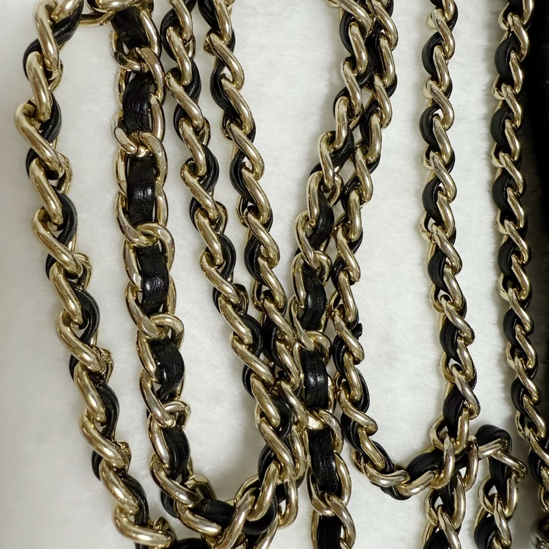 ❤️尋找愛它的主人❤️Tory Burch黑金旋轉扣鏈條斜背包 肩背包 woc-28