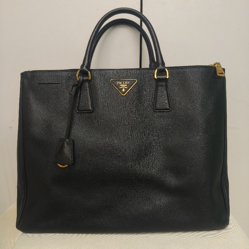 來囉‼️來囉‼️雙11優惠上車囉🚒超狂降價只到11/11🎁㊣✨PRADA✨(附防塵袋)普拉達 黑色 防刮 皮革 商務 手提包 公事包 文件包 電腦包 /二手包/二手精品🌳二手樹屋🌳-2