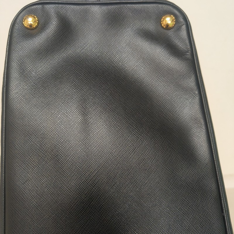 來囉‼️來囉‼️雙11優惠上車囉🚒超狂降價只到11/11🎁㊣✨PRADA✨(附防塵袋)普拉達 黑色 防刮 皮革 商務 手提包 公事包 文件包 電腦包 /二手包/二手精品🌳二手樹屋🌳-11