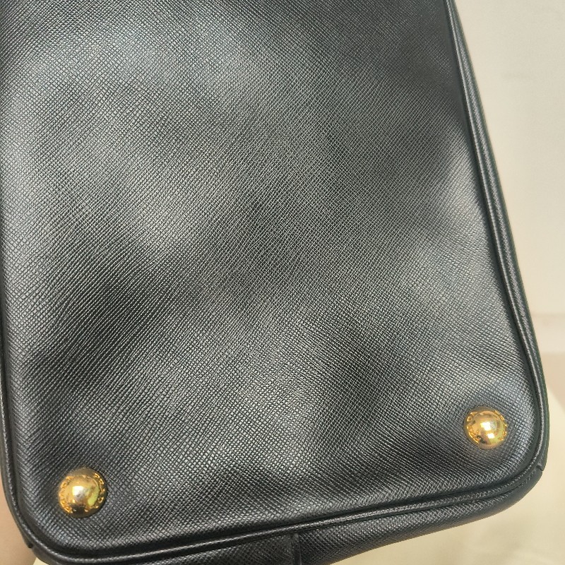 來囉‼️來囉‼️雙11優惠上車囉🚒超狂降價只到11/11🎁㊣✨PRADA✨(附防塵袋)普拉達 黑色 防刮 皮革 商務 手提包 公事包 文件包 電腦包 /二手包/二手精品🌳二手樹屋🌳-12