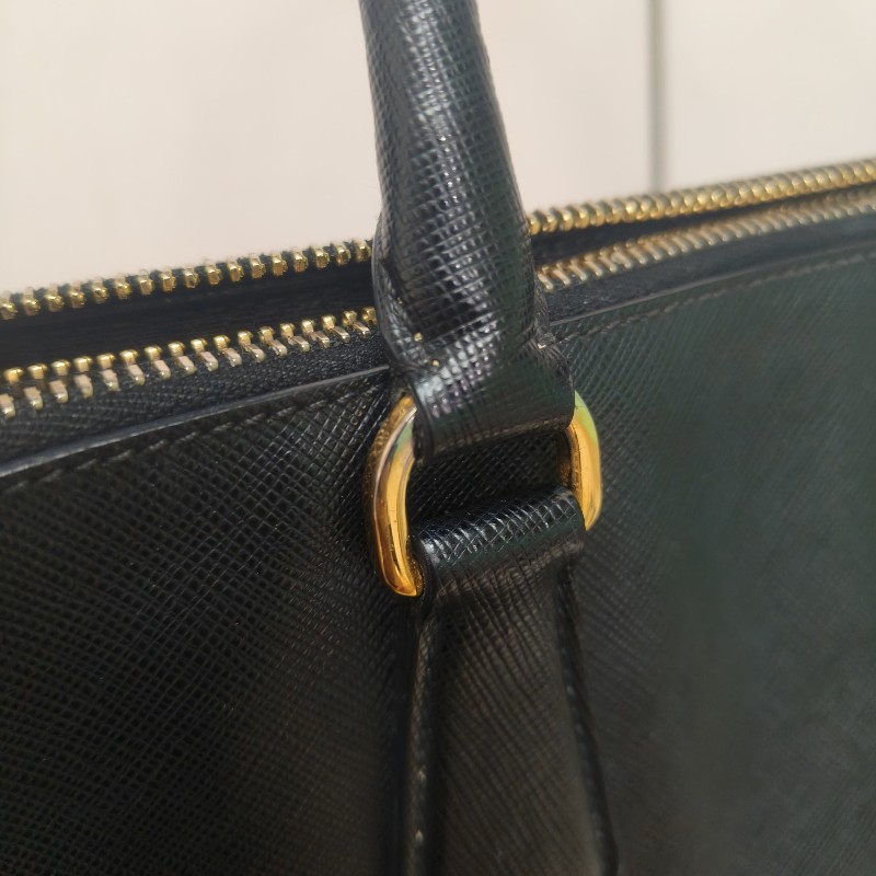 來囉‼️來囉‼️雙11優惠上車囉🚒超狂降價只到11/11🎁㊣✨PRADA✨(附防塵袋)普拉達 黑色 防刮 皮革 商務 手提包 公事包 文件包 電腦包 /二手包/二手精品🌳二手樹屋🌳-16