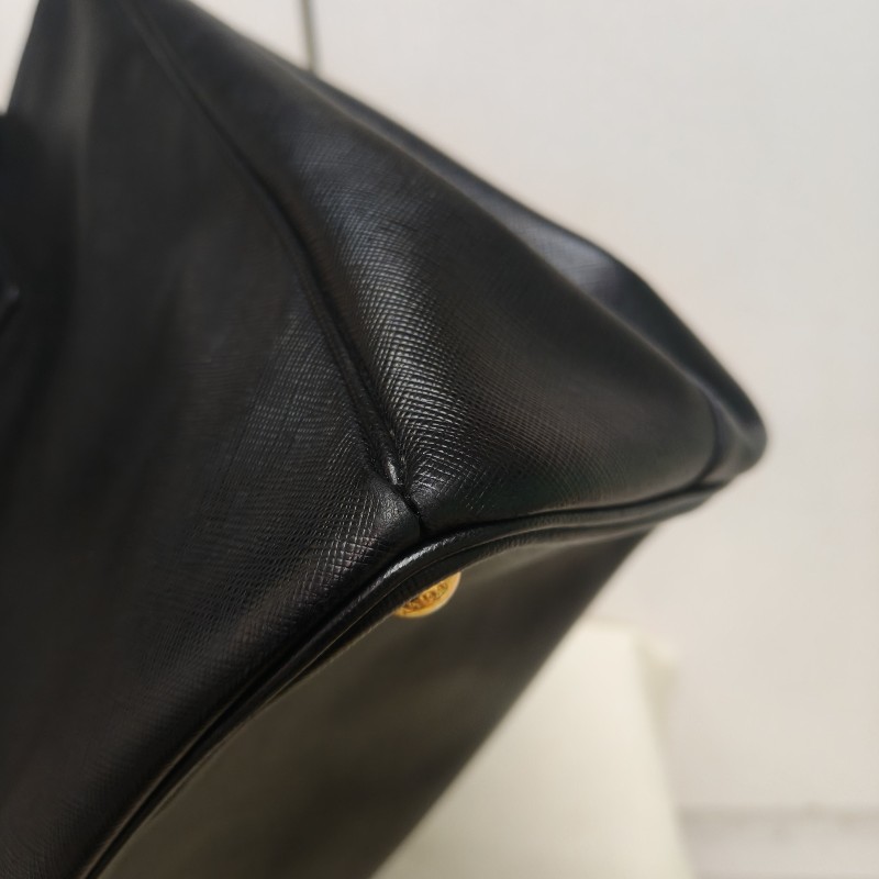 來囉‼️來囉‼️雙11優惠上車囉🚒超狂降價只到11/11🎁㊣✨PRADA✨(附防塵袋)普拉達 黑色 防刮 皮革 商務 手提包 公事包 文件包 電腦包 /二手包/二手精品🌳二手樹屋🌳-22