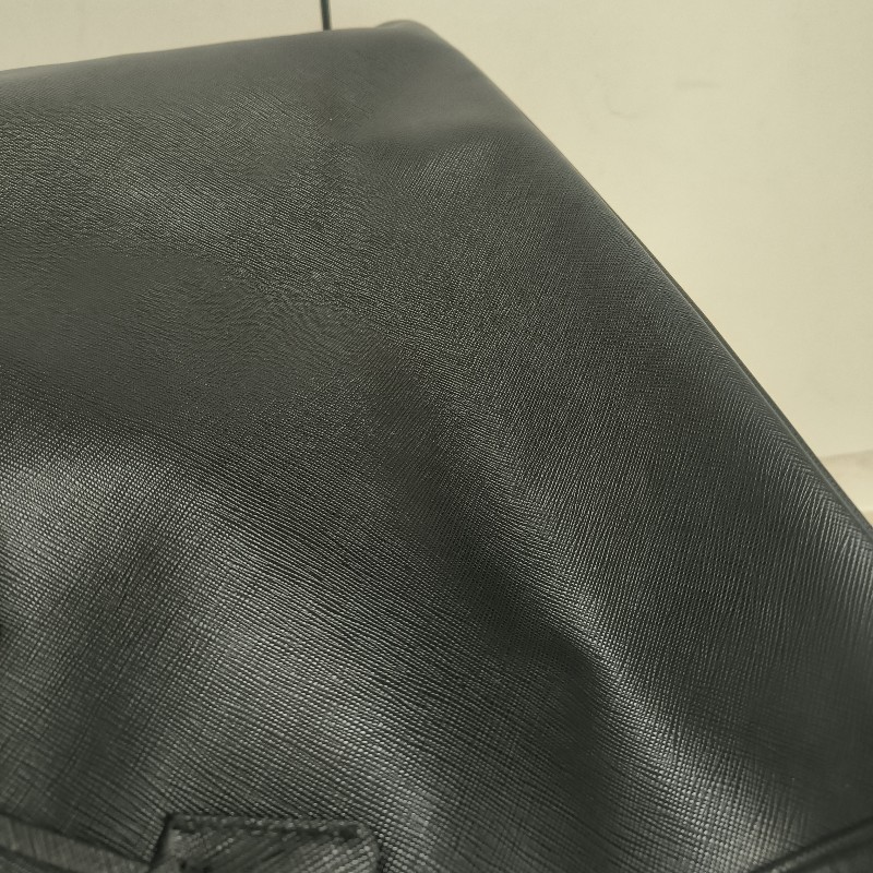 來囉‼️來囉‼️雙11優惠上車囉🚒超狂降價只到11/11🎁㊣✨PRADA✨(附防塵袋)普拉達 黑色 防刮 皮革 商務 手提包 公事包 文件包 電腦包 /二手包/二手精品🌳二手樹屋🌳-29