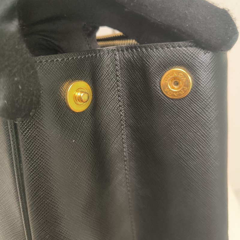 來囉‼️來囉‼️雙11優惠上車囉🚒超狂降價只到11/11🎁㊣✨PRADA✨(附防塵袋)普拉達 黑色 防刮 皮革 商務 手提包 公事包 文件包 電腦包 /二手包/二手精品🌳二手樹屋🌳-30