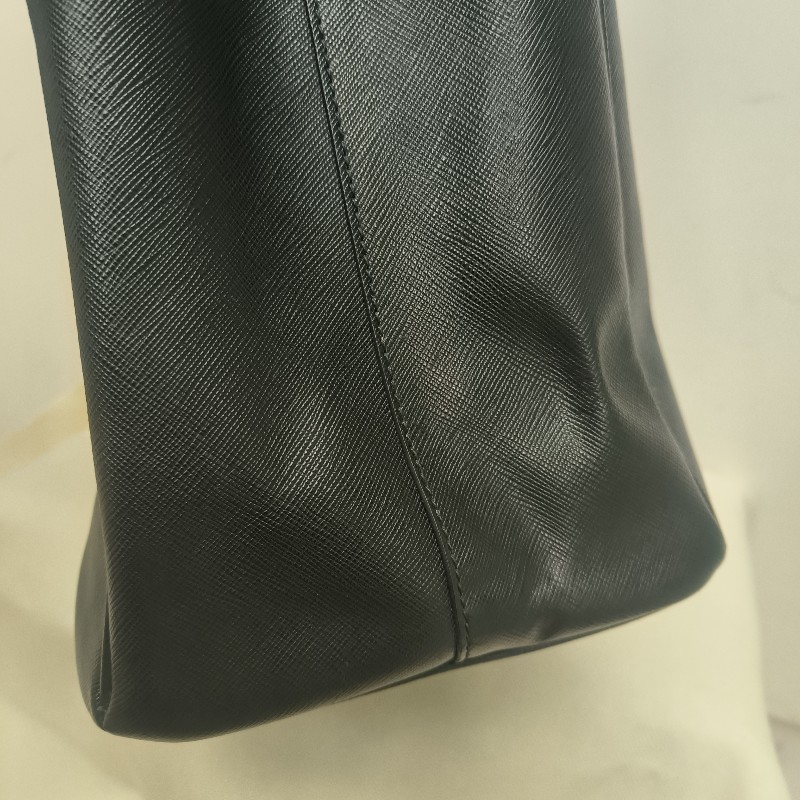 來囉‼️來囉‼️雙11優惠上車囉🚒超狂降價只到11/11🎁㊣✨PRADA✨(附防塵袋)普拉達 黑色 防刮 皮革 商務 手提包 公事包 文件包 電腦包 /二手包/二手精品🌳二手樹屋🌳-36