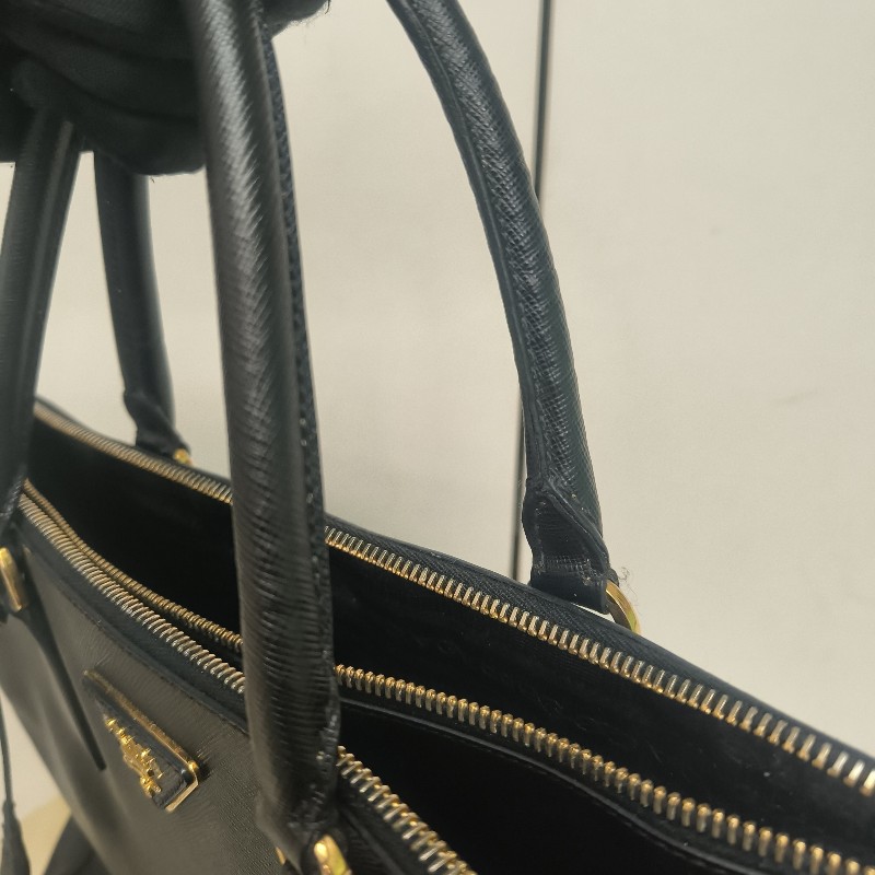 來囉‼️來囉‼️雙11優惠上車囉🚒超狂降價只到11/11🎁㊣✨PRADA✨(附防塵袋)普拉達 黑色 防刮 皮革 商務 手提包 公事包 文件包 電腦包 /二手包/二手精品🌳二手樹屋🌳-41