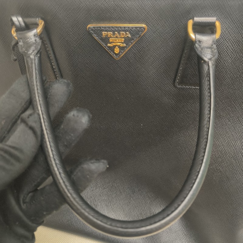 來囉‼️來囉‼️雙11優惠上車囉🚒超狂降價只到11/11🎁㊣✨PRADA✨(附防塵袋)普拉達 黑色 防刮 皮革 商務 手提包 公事包 文件包 電腦包 /二手包/二手精品🌳二手樹屋🌳-42