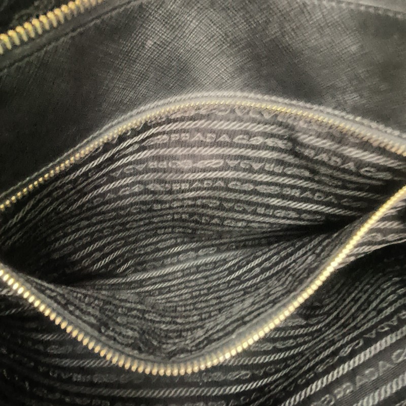 來囉‼️來囉‼️雙11優惠上車囉🚒超狂降價只到11/11🎁㊣✨PRADA✨(附防塵袋)普拉達 黑色 防刮 皮革 商務 手提包 公事包 文件包 電腦包 /二手包/二手精品🌳二手樹屋🌳-55