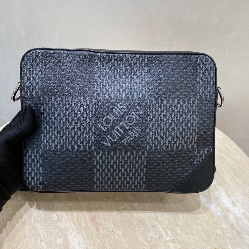Lv 男款 trio棋盤格 三合一郵差包-22