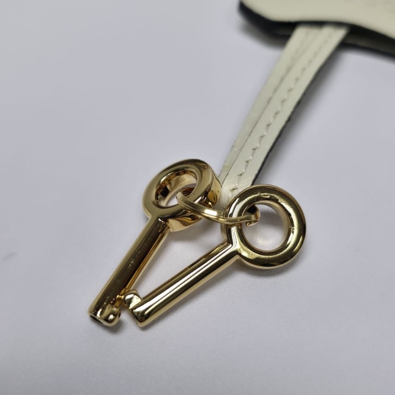 Gucci - Berry Padlock Small Shoulder Bag-21