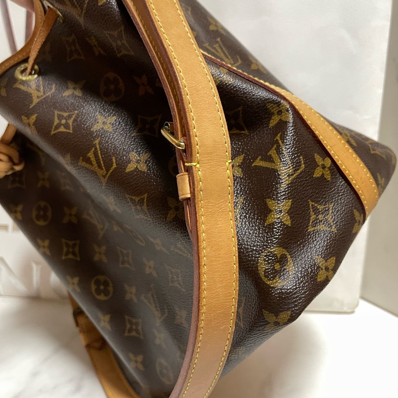 lv 中型水桶包 絕版品-3