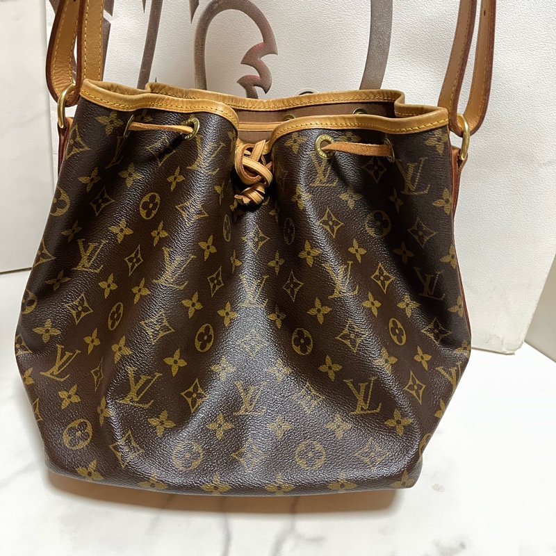lv 中型水桶包 絕版品-6