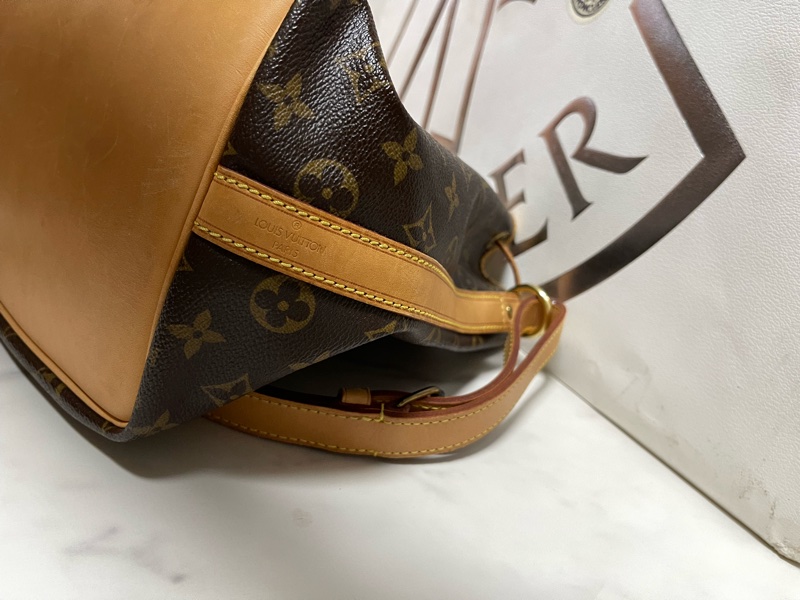 lv 中型水桶包 絕版品-20