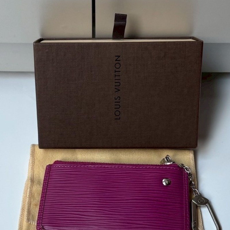 LV 紫紅EPI 鑰匙零錢包-1