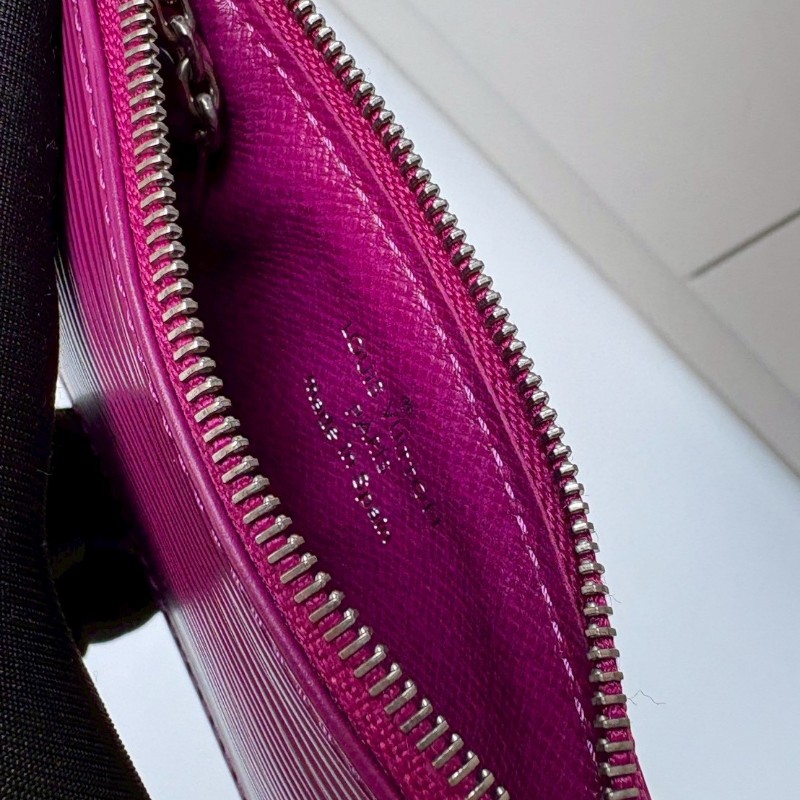 LV 紫紅EPI 鑰匙零錢包-11