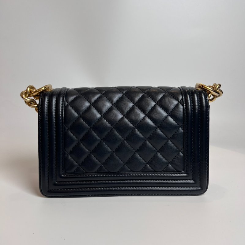 CHANEL BOY20 菱格紋鍊條包 黑金 23開-1