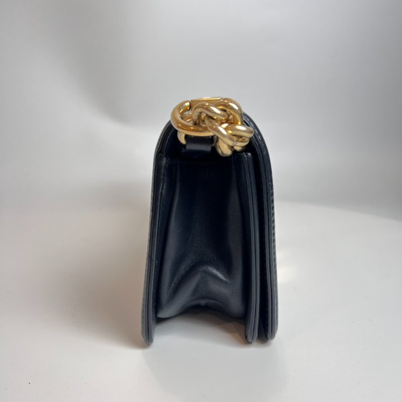 CHANEL BOY20 菱格紋鍊條包 黑金 23開-2