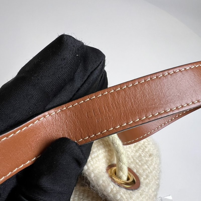 CELINE 白編織毛呢抽繩水桶包-6