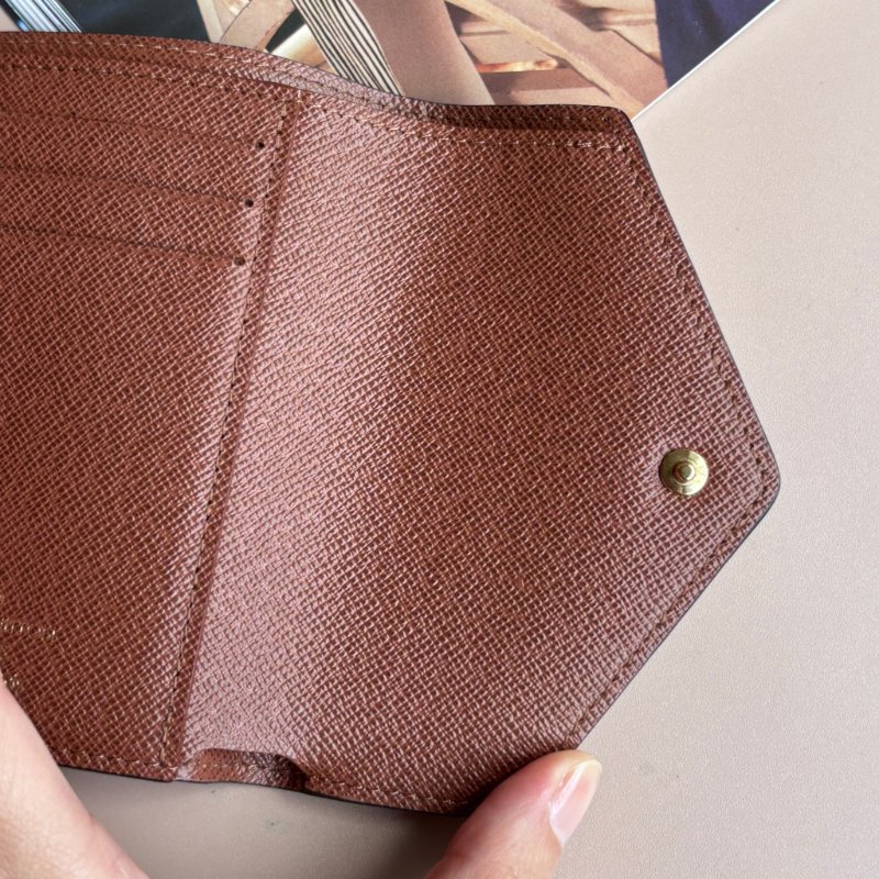 ::LOUIS VUITTON:: LV M62472 Victorine咖啡色經典花紋三折釦式短夾-10