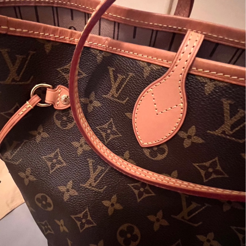 LV Neverfull 8成新 含防塵袋-4