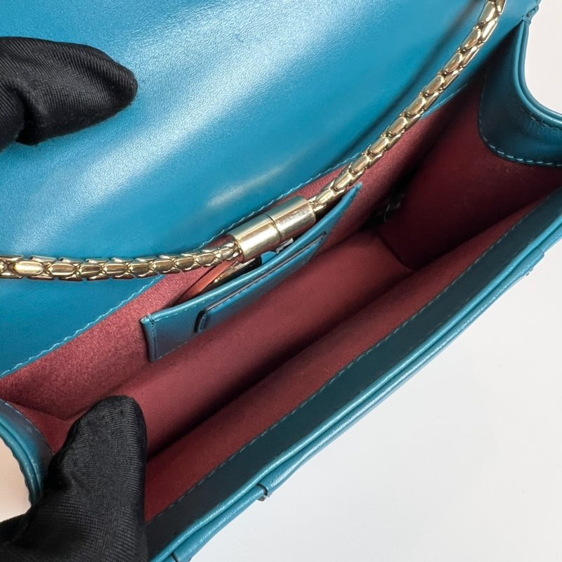 BVLGARI 湖水綠單層肩背包-6