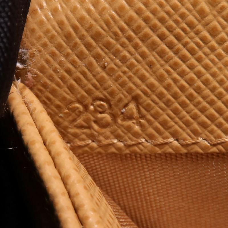PRADA 牛皮皮革Long Wallet金扣長錢包-6
