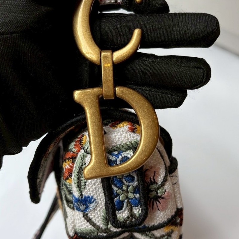 Dior 米白底繡花布單肩馬鞍包-5