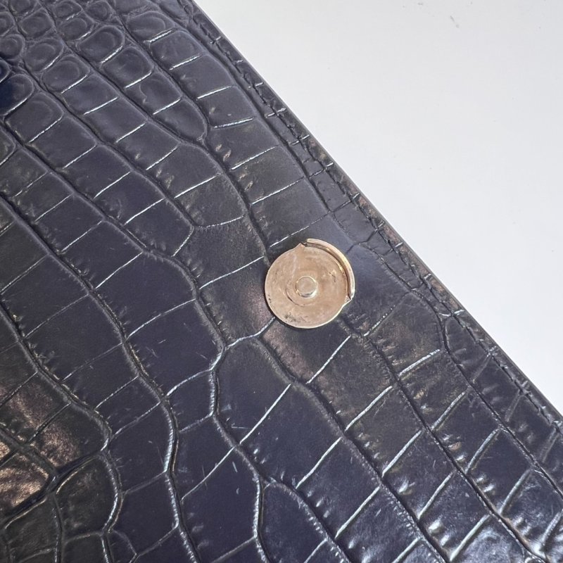 YSL 442906 深藍鱷魚壓紋側肩包-9