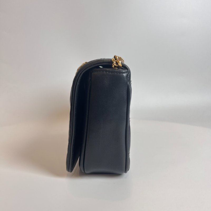 PRADA 黑金皺褶相機包-2