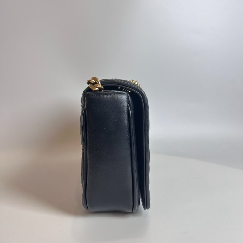 PRADA 黑金皺褶相機包-3