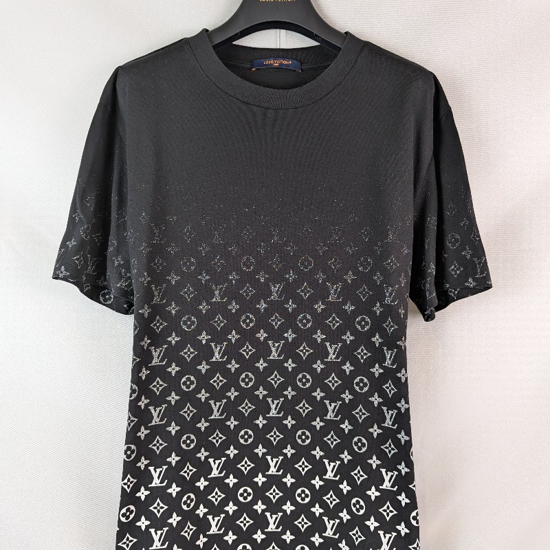 莉亞精品♡LV 黑漸變圓領短袖 尺碼L 二手美衣-0