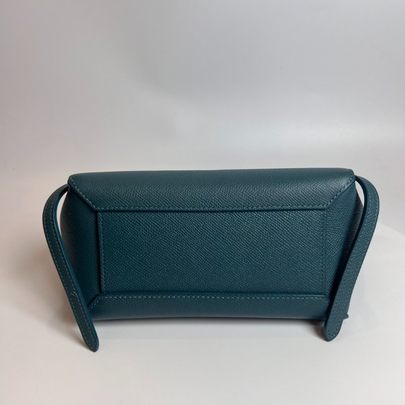 CELINE 綠鯰魚包NANO-4