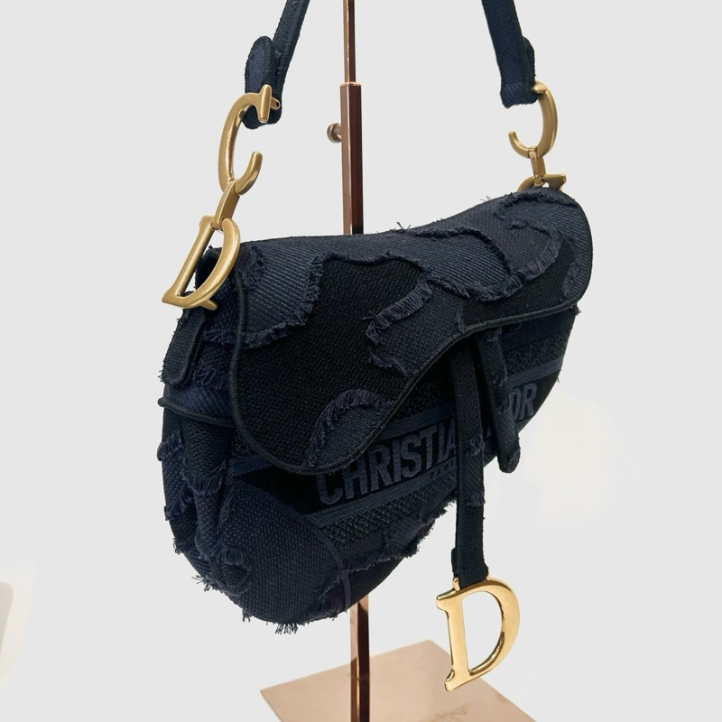 Dior 深藍刺繡霧金釦手提馬鞍包-2