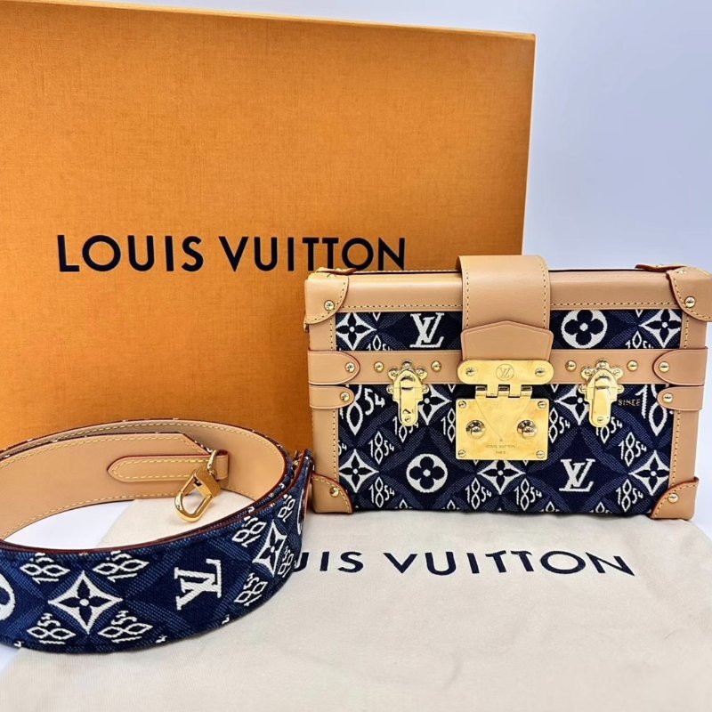 LV 1854限量款藍色丹寧petite malle硬盒子20*12.5*5 99新配件盒子塵袋-0