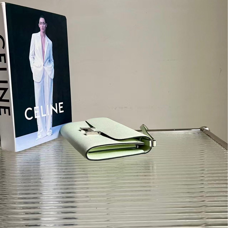 💚閒置🆕 Hermes/愛馬仕康康 constance to go 牛油果綠,銀扣 Epsom 皮 B 刻,尺寸:20.5*12cm-3