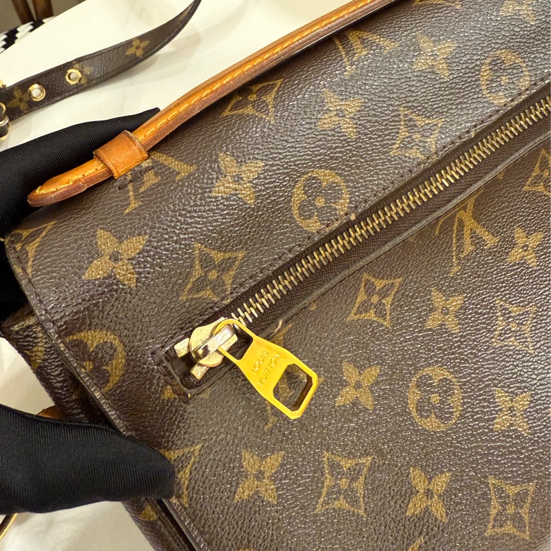 Louis Vuitton Pochette Metis lv經典老花 郵差包 斜背包M44875-5