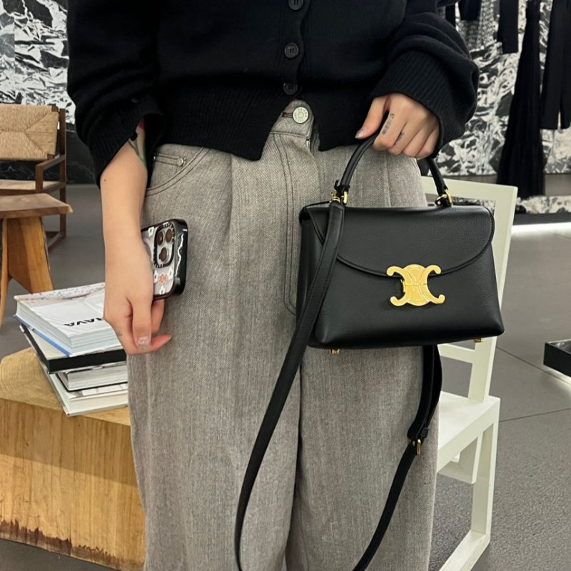 🎉新品好折扣✨Celine 118113 Teen Nino 小牛皮包 黑色-6