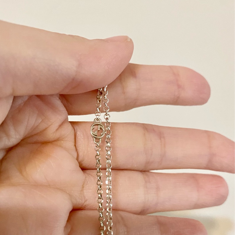 Gucci logo亮銀項鍊 9成新-3